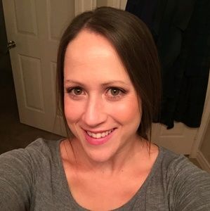 Meet your Posher, Cara